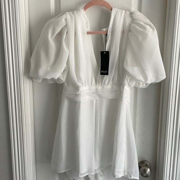 Nasty Gal Pants - NWT Nastygal white puff sleeve romper